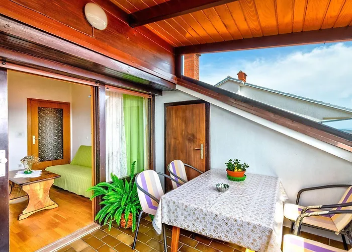 Cozy Nur 570 Meter Zum Mit Meerblick, Parkplatz, Wifi * Crikvenica